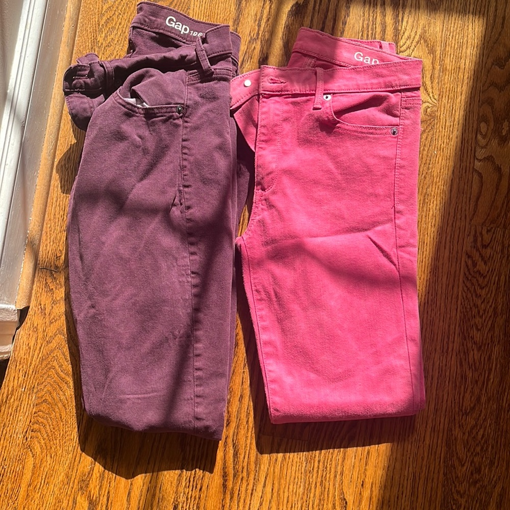 Size 27r gap jeans